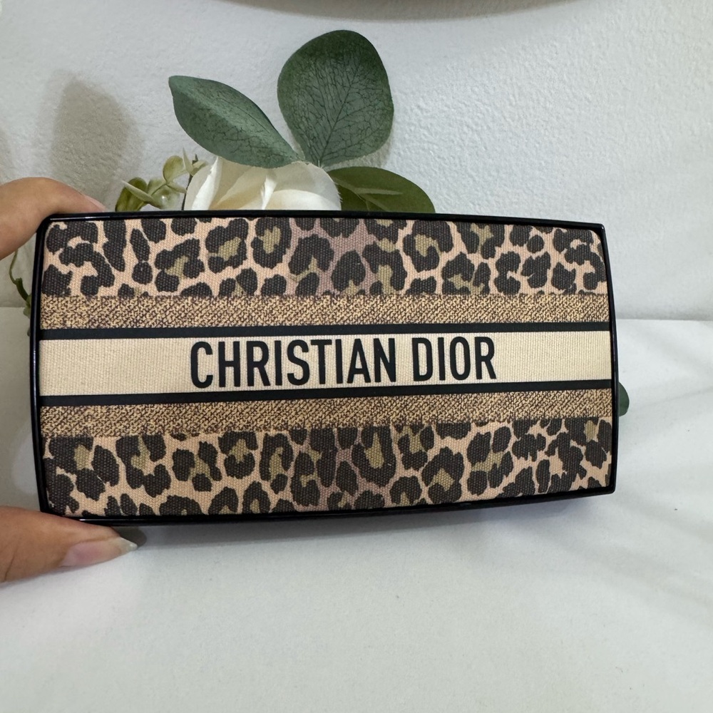 DIOR PALETTE FARDS A PAUPIERE EYESHADOW 001 MITZAH EDITION - Picture 14 of 15